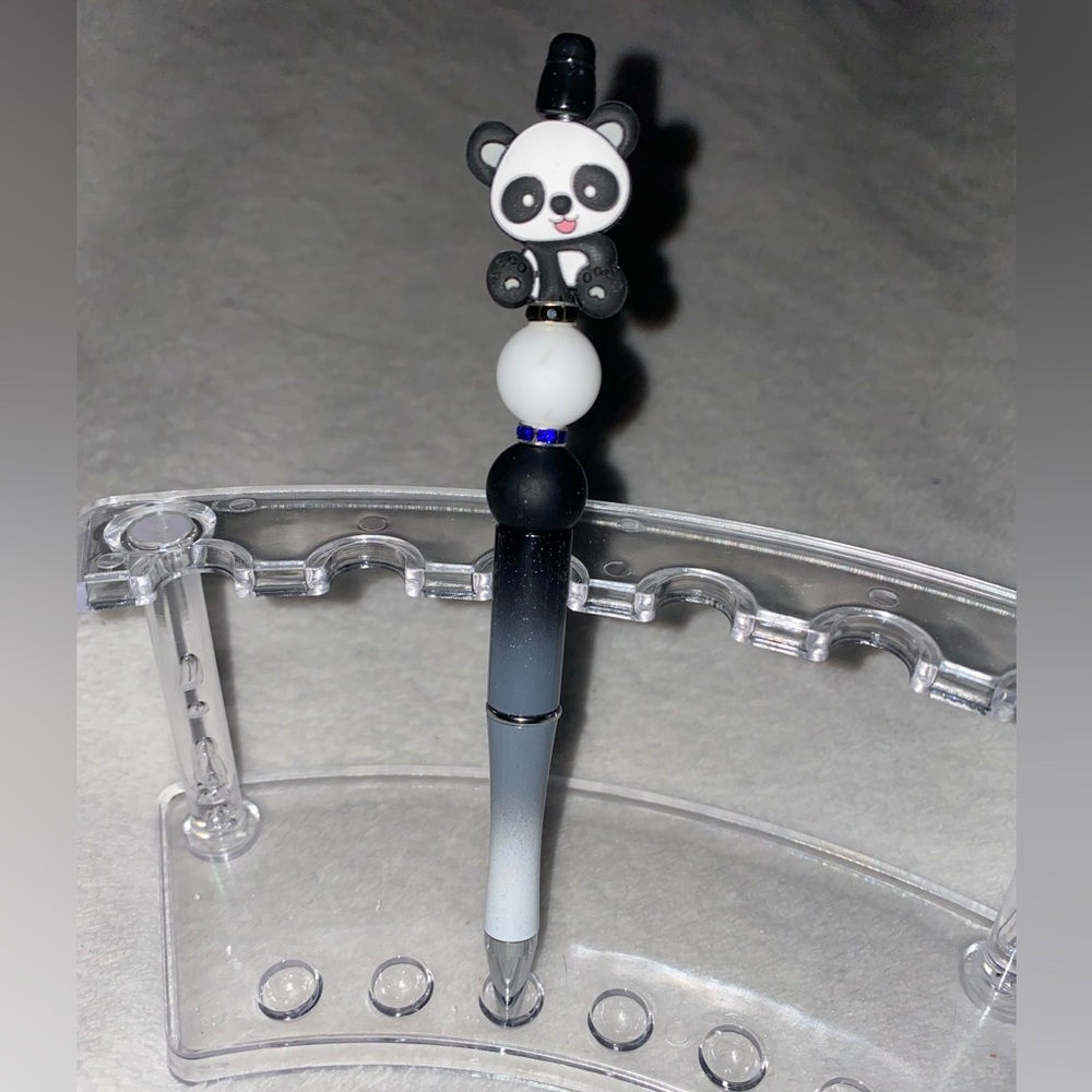 Ombré panda beaded pen